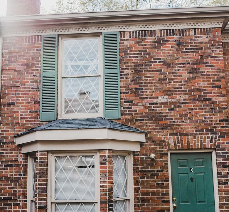 1st image of 604 University Dr #D