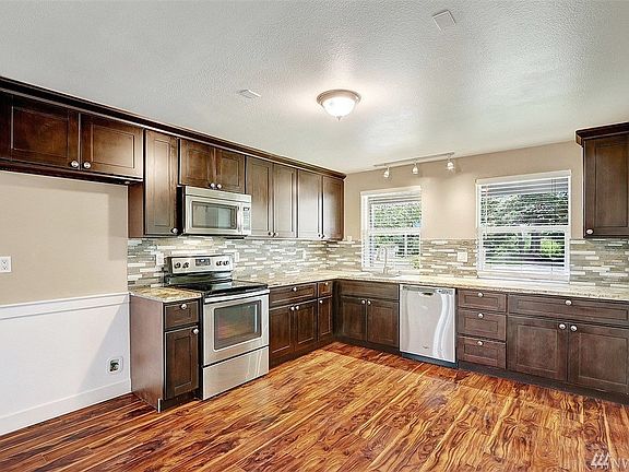 2nd image of 1124 152nd Street Ct E