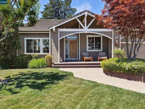 21 Mercury Ct, Pleasant Hill, CA 94523