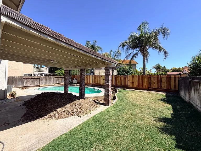 1311 Saint Francis Dr — Photo 47
