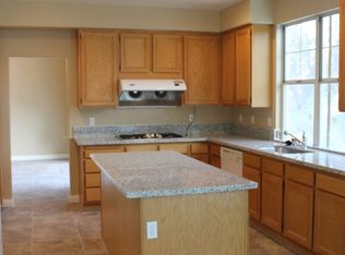 142 Ultra Dr, Henderson, NV 89074