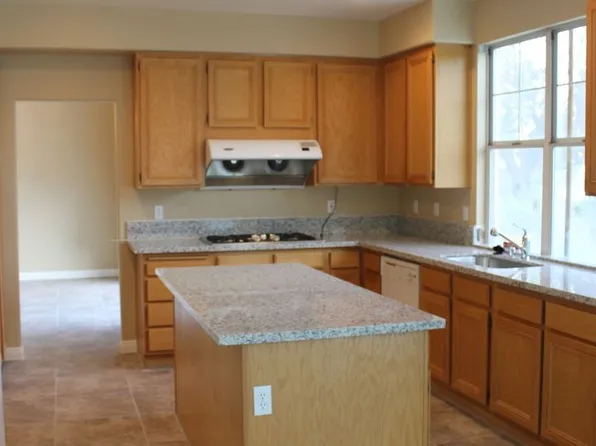 142 Ultra Dr, Henderson, NV 89074