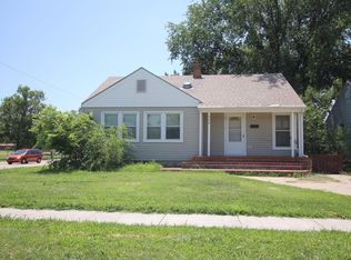 200 W 4th St, Hays, KS 67601