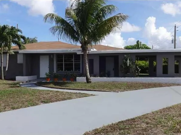 2224 Rodman Street, Hollywood, FL 33020