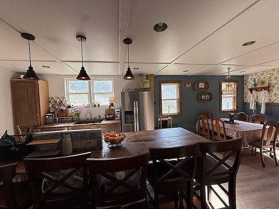 4th image of 165 Davidson Hollow Rd