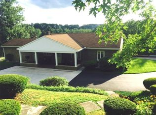 200 Orchard Hill Dr, Mount Pleasant, PA 15666