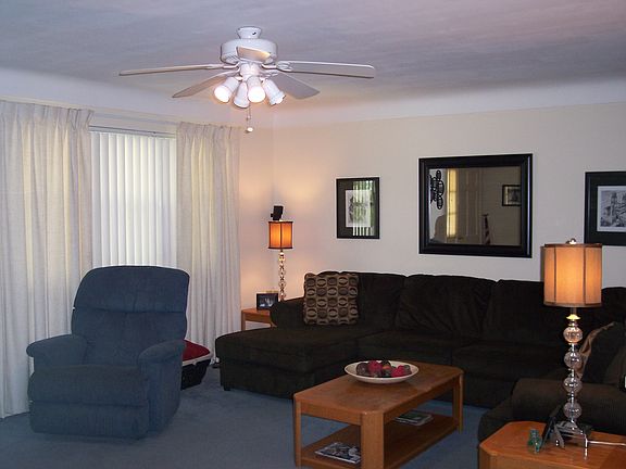 4th image of 3287 Rockacres Ct