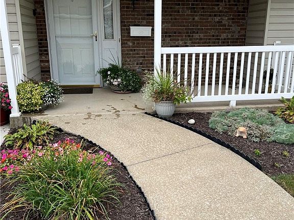 2nd image of 201 Park Place Dr