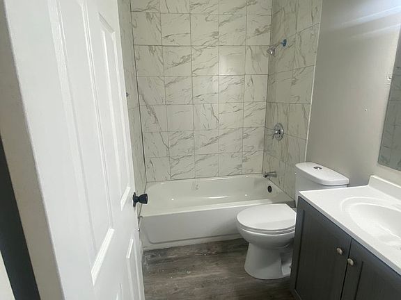 5th image of 1600-1604 Dewitt Dr #1602