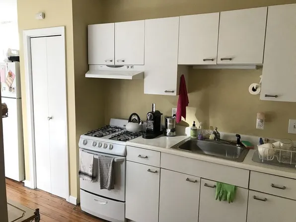 4 Prince St #5, Boston, MA 02113