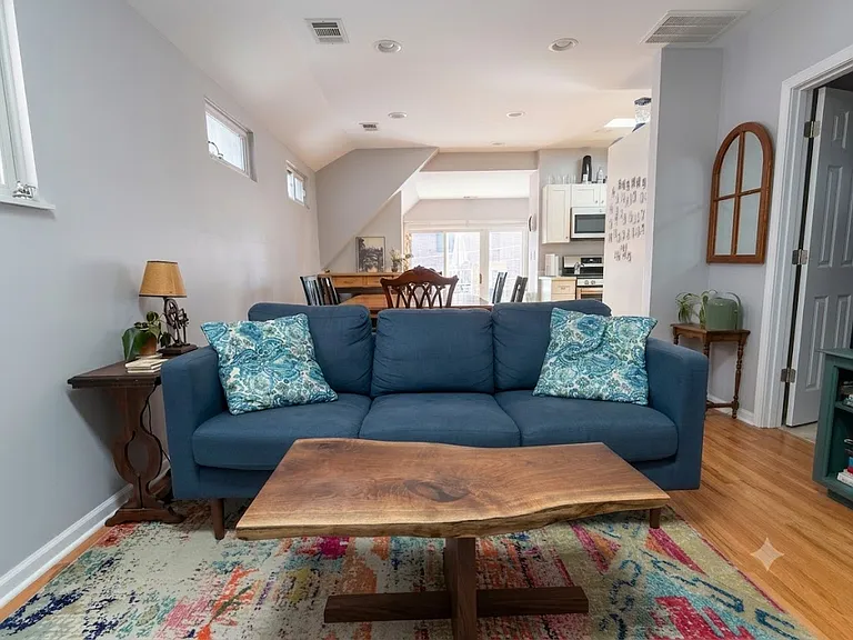 2nd Floor Living Room