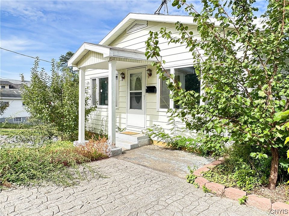 213 Pleasant St, Utica, NY 13501 Zillow