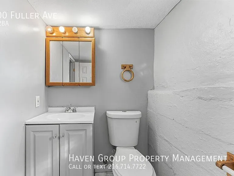 20400 Fuller Ave — Photo 17