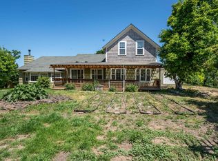 8233 S Monte Cristo Rd, Woodburn, OR 97071
