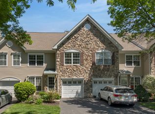 6 Raleigh Ct #6, Basking Ridge, NJ 07920
