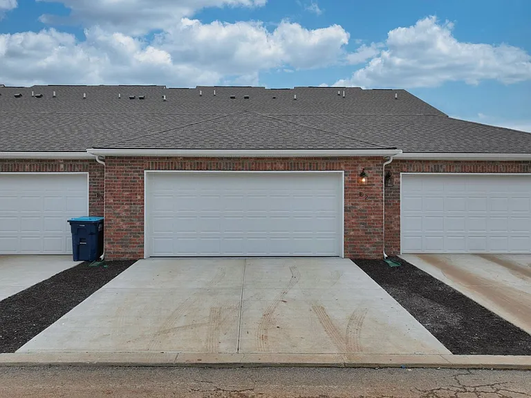 2900 Suzanne Landon Dr #E2 — Photo 45