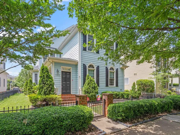 1312 Ileagnes Rd, Raleigh, NC 27603
