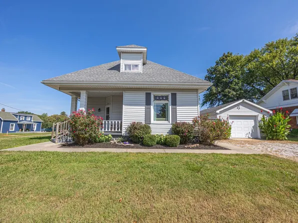 301 N Washington St, Dale, IN 47523