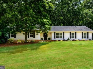 1060 Creek Bridge Dr, Watkinsville, GA 30677