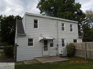 525 W Sycamore St, Mason, MI 48854