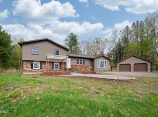 15 Werner Road, Clifton Park, NY 12065