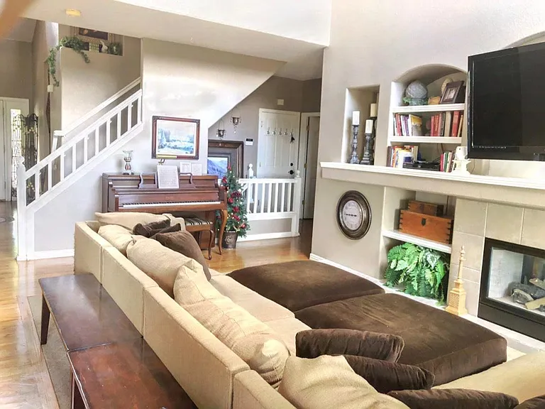 17251 Cornerstone Ln — Photo 11