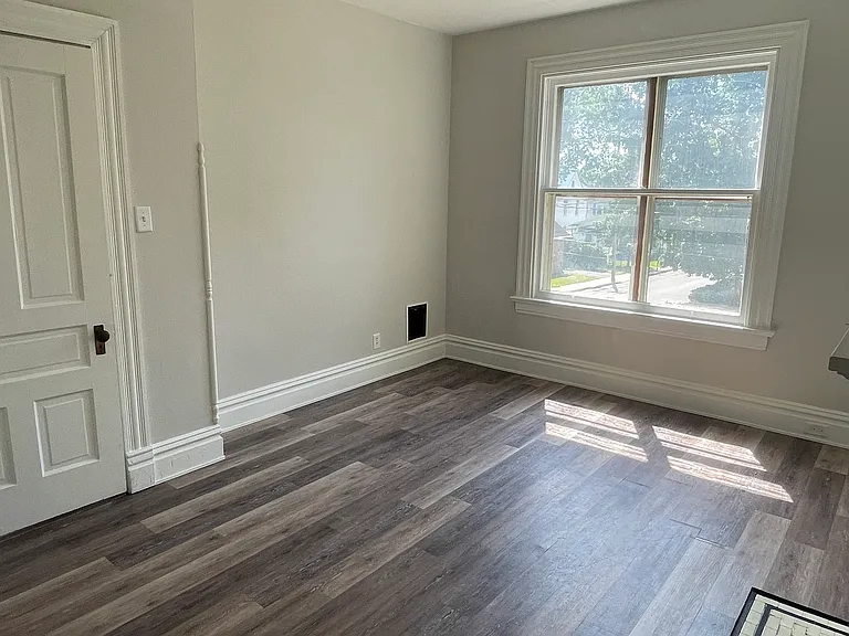 401 N McKean St #2 — Photo 12