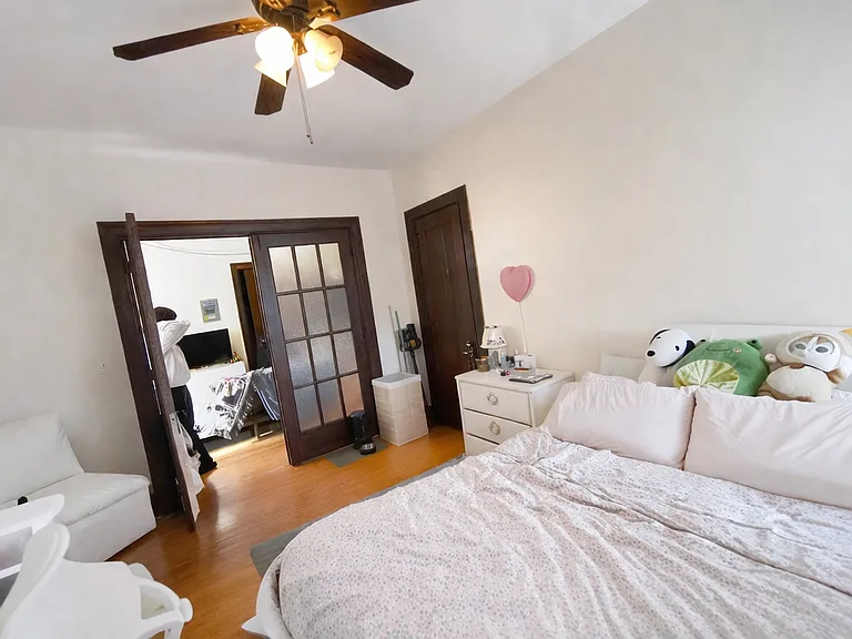 1908 Hennepin Ave #36 — Photo 5