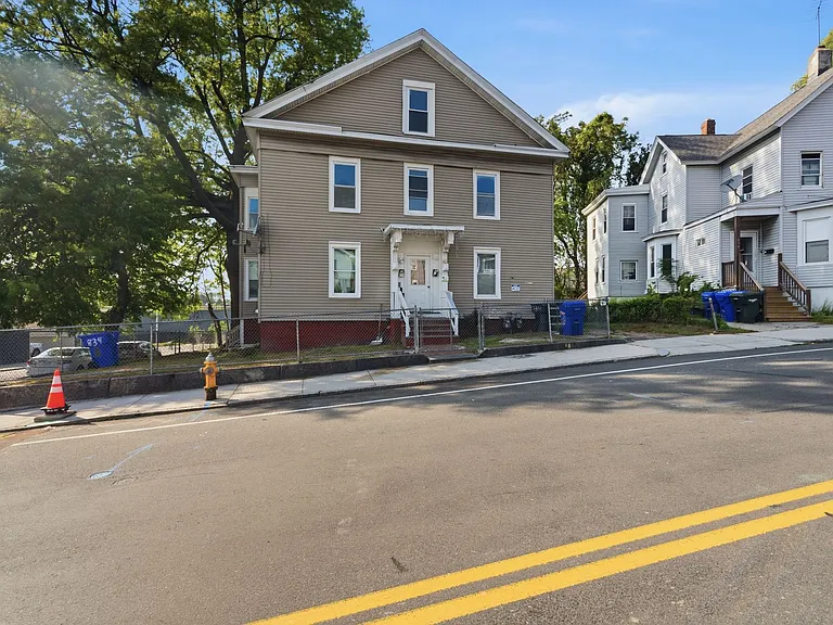 834 Worthington Street — Photo 1