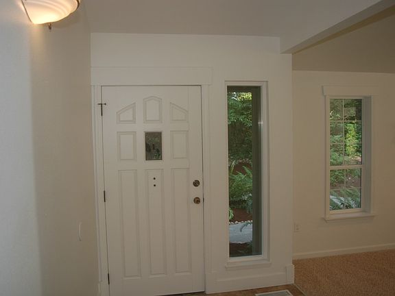 4th image of 9790 SE Emerald Pl