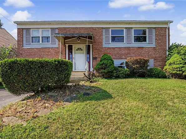 334 Ellenwood Dr, Dayton, OH 45449