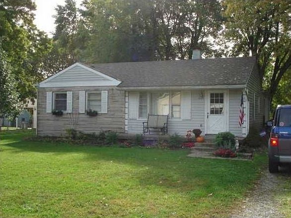 1st image of 2605 Butterfield Dr