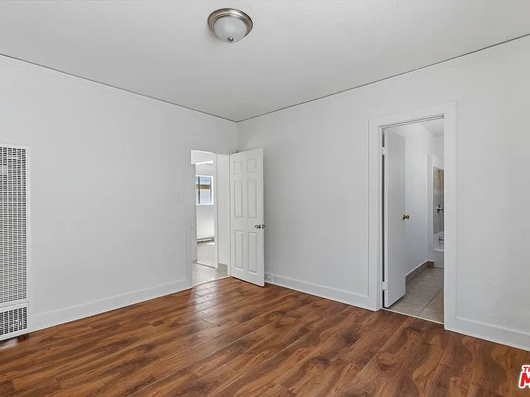 4133 Bemis St — Photo 12