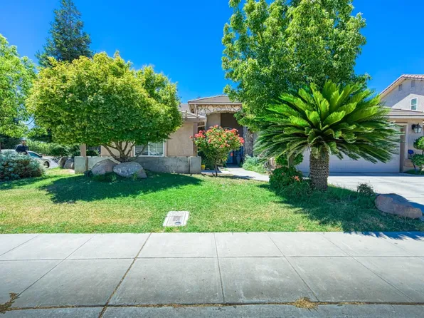 3530 Marina Dr, Madera, CA 93637