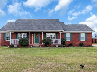 717 Redwood Cir, Columbia, TN 38401