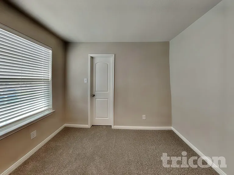 3022 Citron Gdn — Photo 14