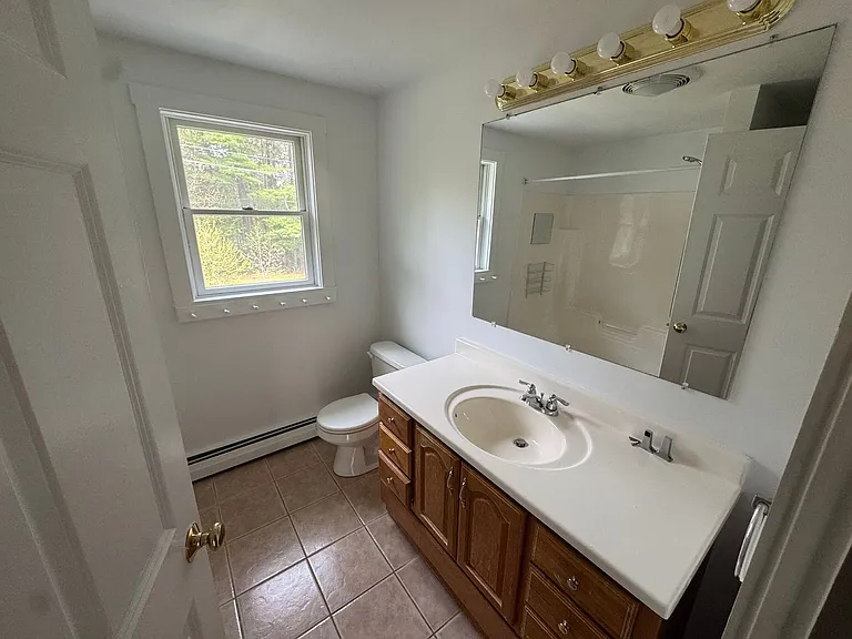 36 Church St — Photo 20