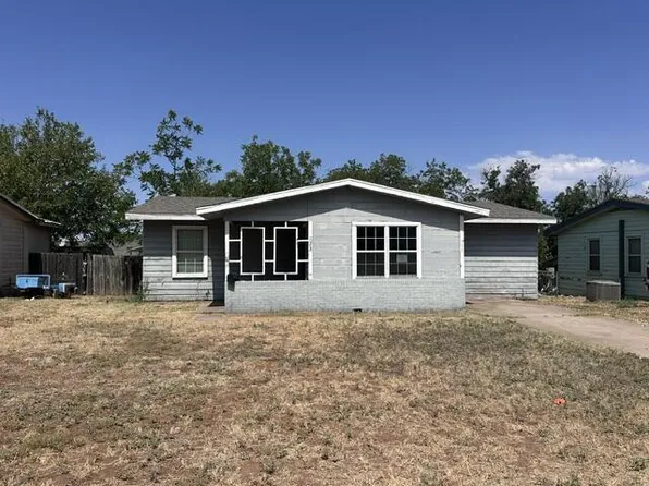 823 San Carlos St, Sweetwater, TX 79556