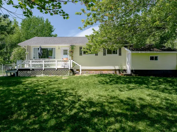 5891 Highway 215, Kempt Shore, NS B0N 2A0