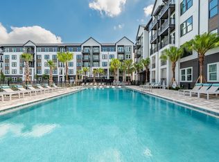 NOVEL Independence Park by Crescent Communities, Tampa, FL 33634