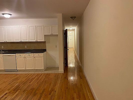 4th image of 560 W 161st St #2