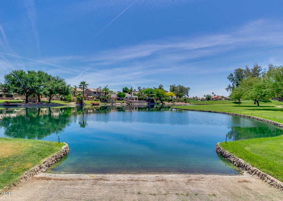 1st image of 1352 W Honeysuckle Ln