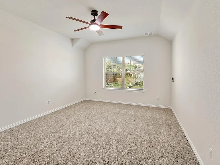 1228 Calendula Trl — Photo 26