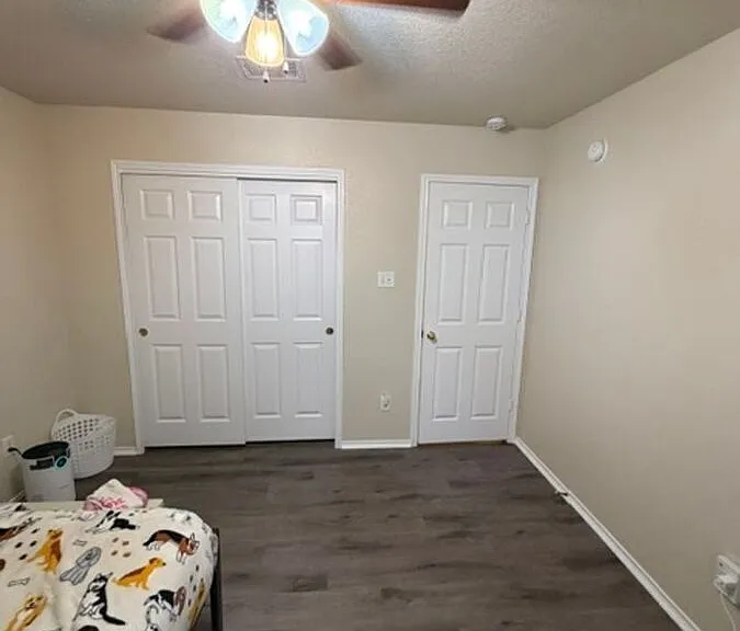 4603 Golden Gate Dr — Photo 23