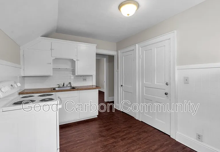 331 Schenck St #2 — Photo 11