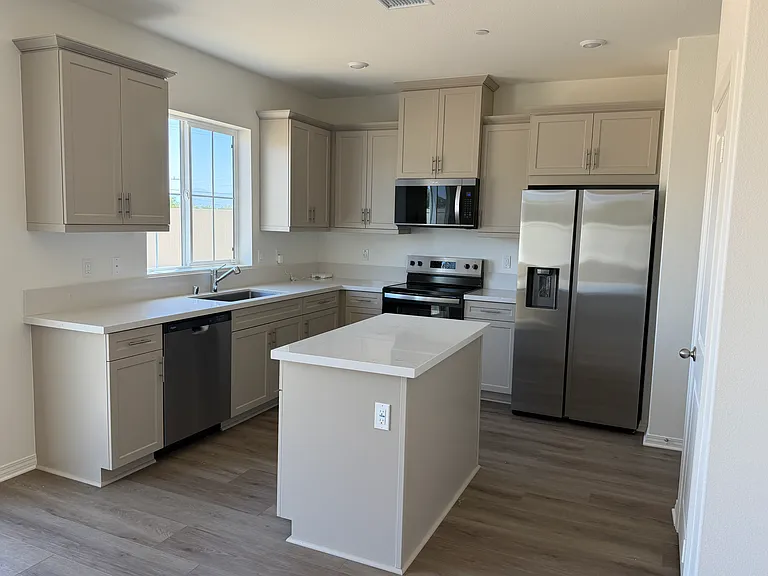 19407 Arenal Way — Photo 8