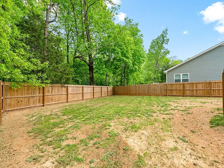458 Mattingly Dr — Photo 10