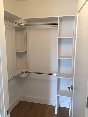 Rented by Bezell Group | media 24