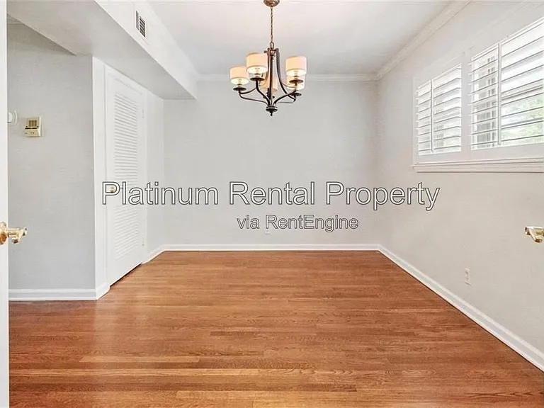 3660 Peachtree Rd NE #2C — Photo 8