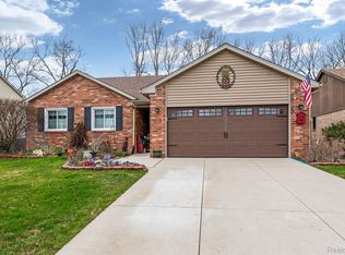 40210 Finley Dr, Canton, MI 48188